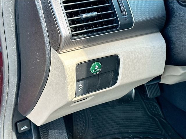 Used 2015 Honda Accord LX image 10