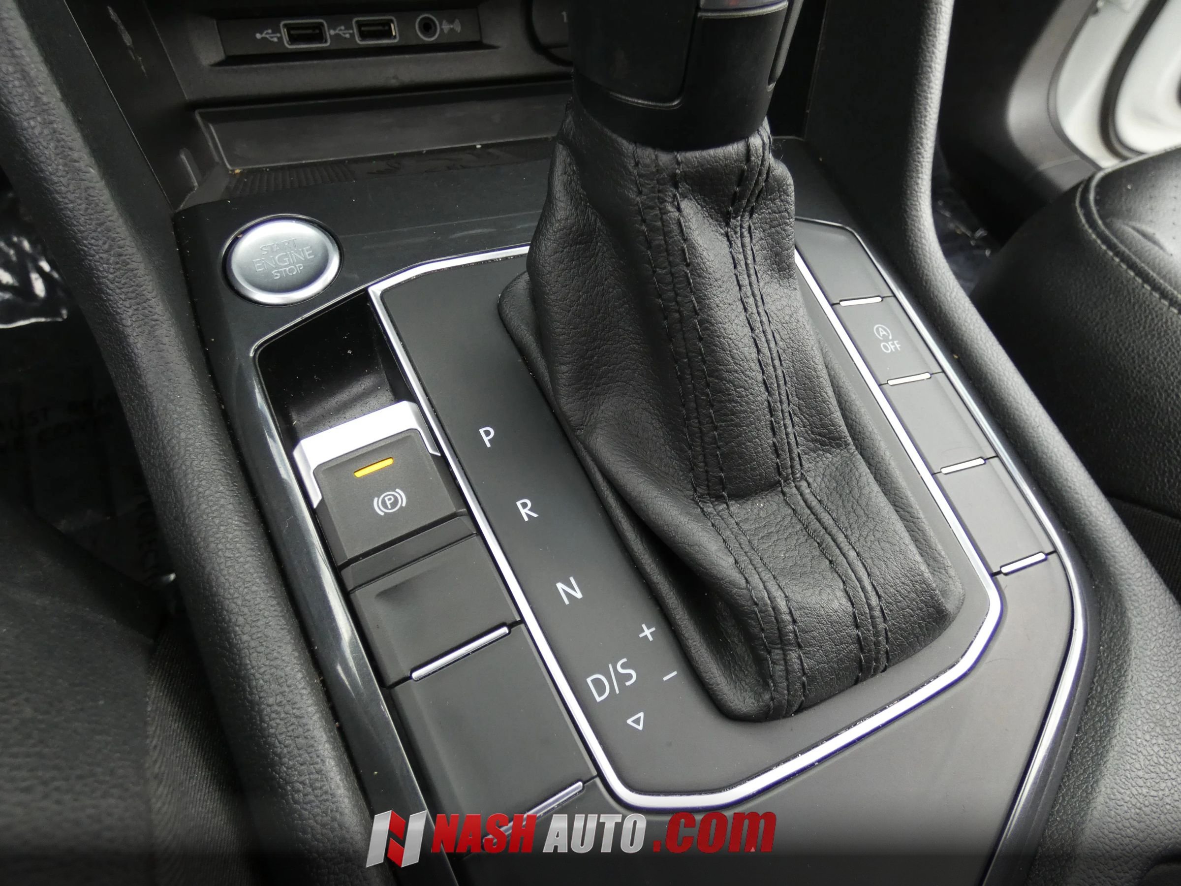 Used 2020 Volkswagen Tiguan SE w/ Panoramic Sunroof Package FWD image 64