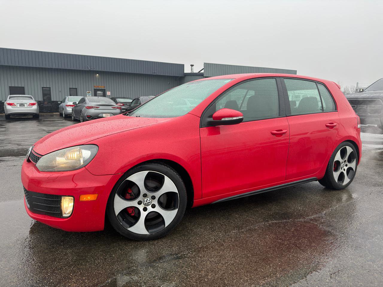 Used 2013 Volkswagen GTI 4-Door FWD image 4