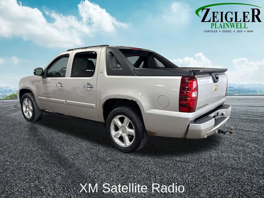 Used 2007 Chevrolet Avalanche LTZ w/ LTZ Preferred Equipment Group video 2