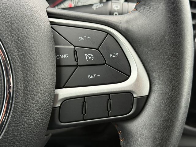 Used 2019 Jeep Compass Limited image 23