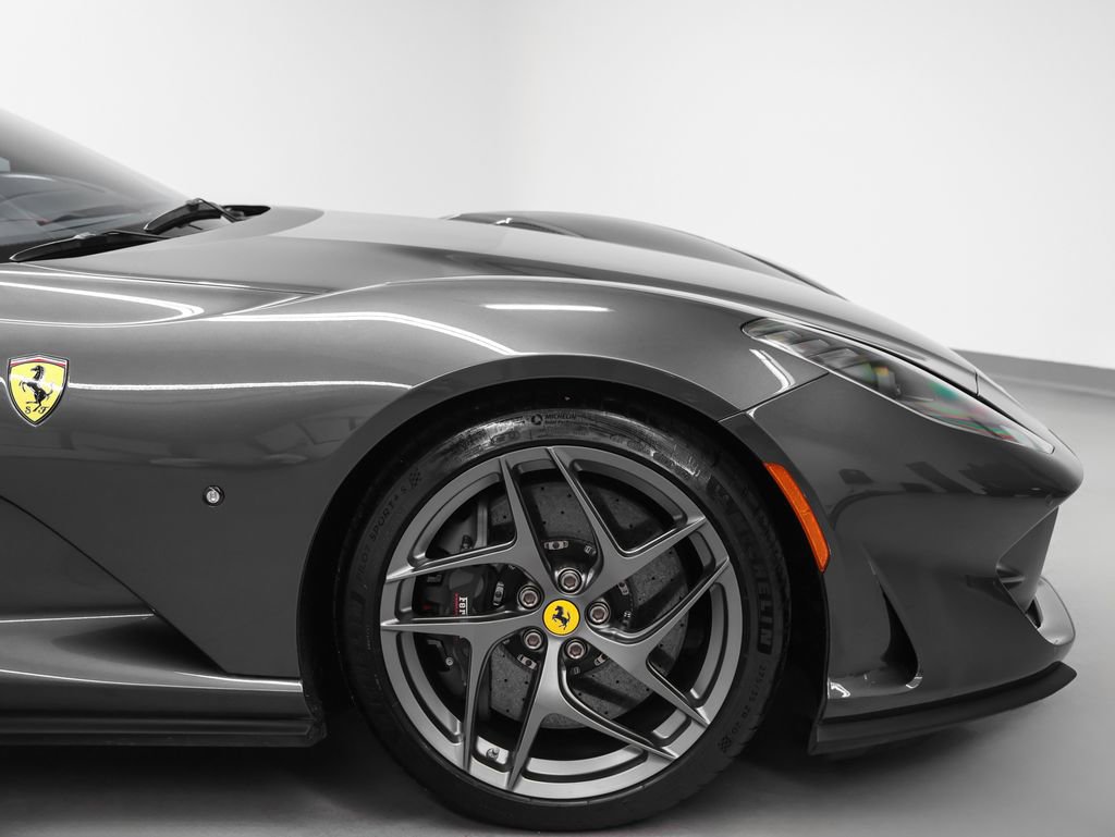 Certified 2018 Ferrari 812 Superfast image 8