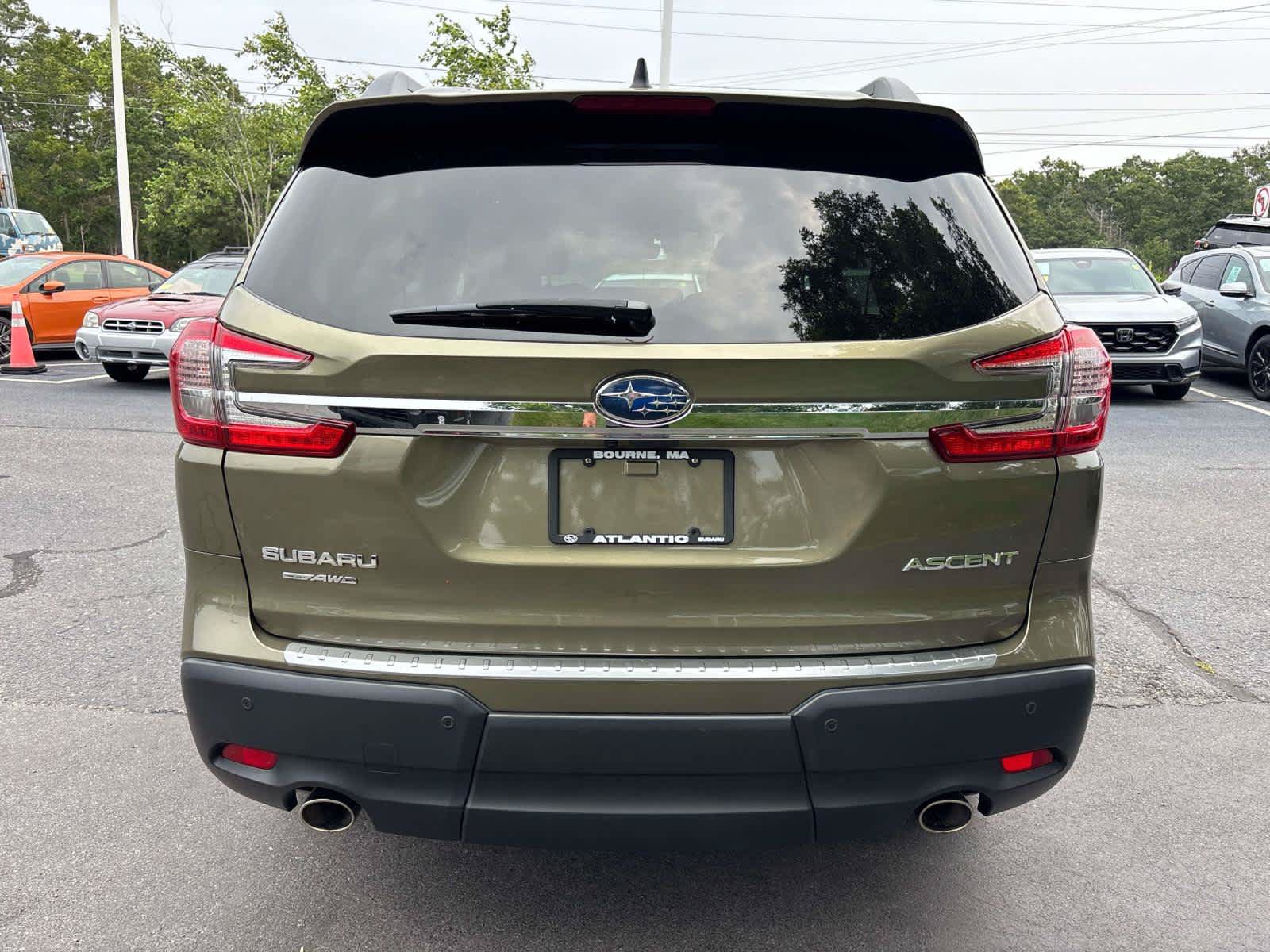 Used 2023 Subaru Ascent Premium w/ Convenience Package AWD/4WD image 4