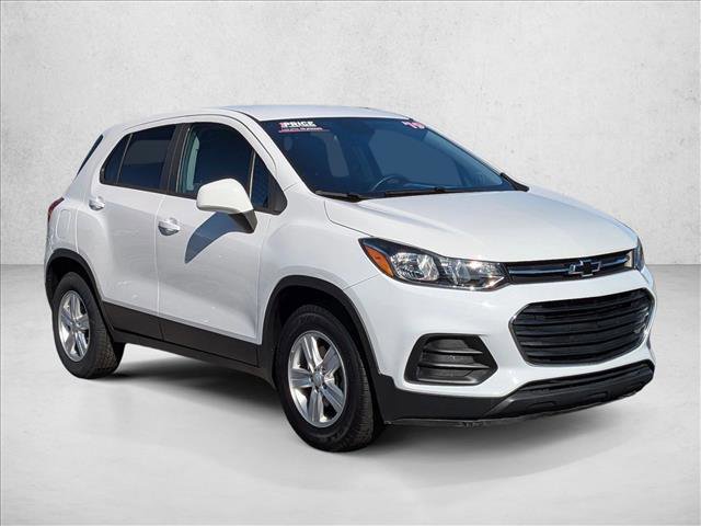 Used 2019 Chevrolet Trax LS w/ Tint and Cruise Package image 3