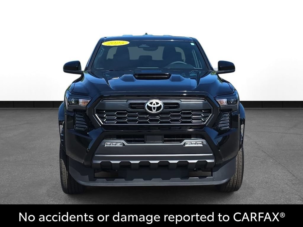 Used 2025 Toyota Tacoma TRD Sport AWD/4WD image 2