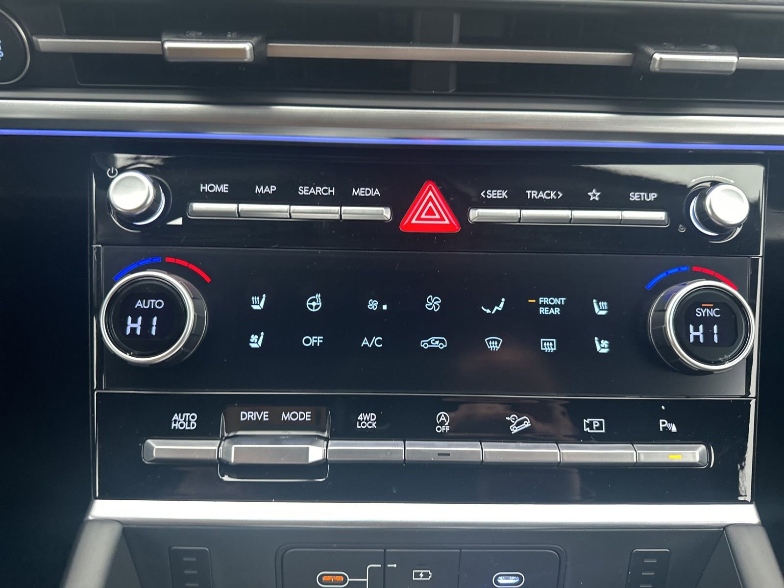 New 2026 Hyundai Santa Fe Limited image 30