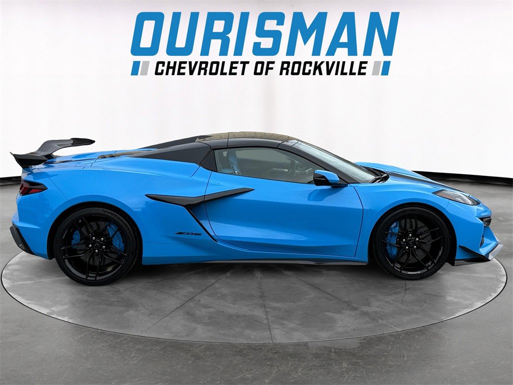 Used 2025 Chevrolet Corvette Z06 w/ Z07 Performance Package image 7