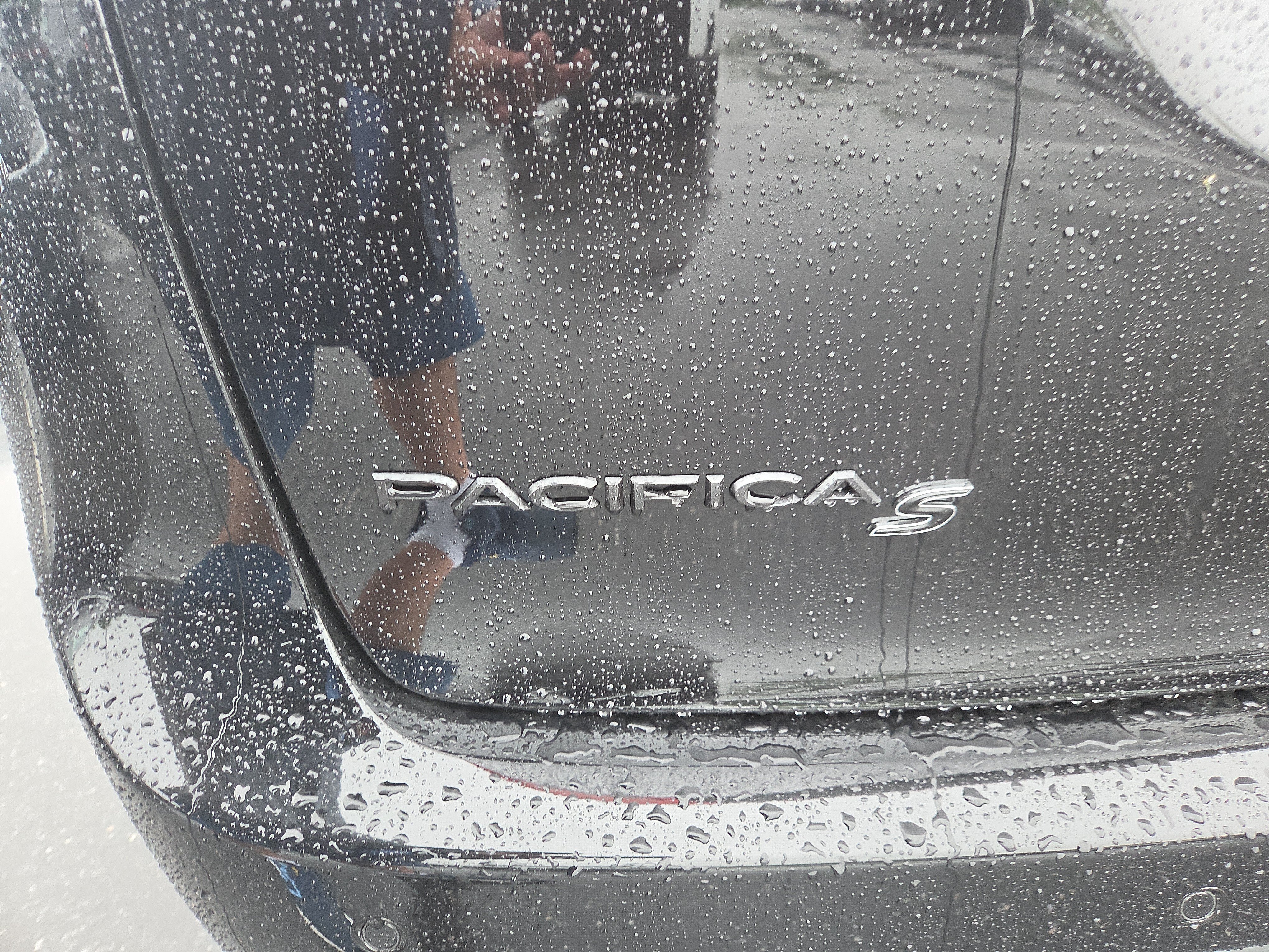New 2027 Chrysler Pacifica Limited AWD/4WD image 22