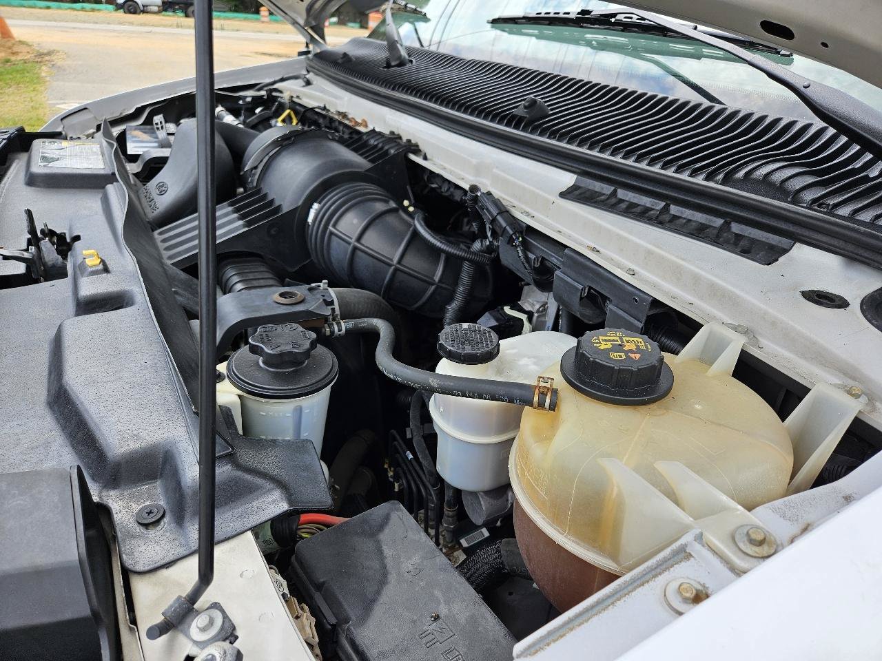 Used 2012 Ford E-250 and Econoline 250 w/ PWR Group RWD image 39