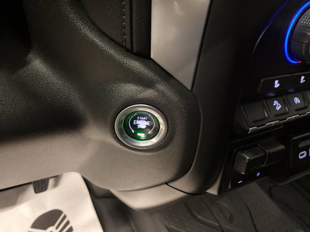 Certified 2019 Chevrolet Silverado 1500 LT w/ Texas Edition AWD/4WD image 21