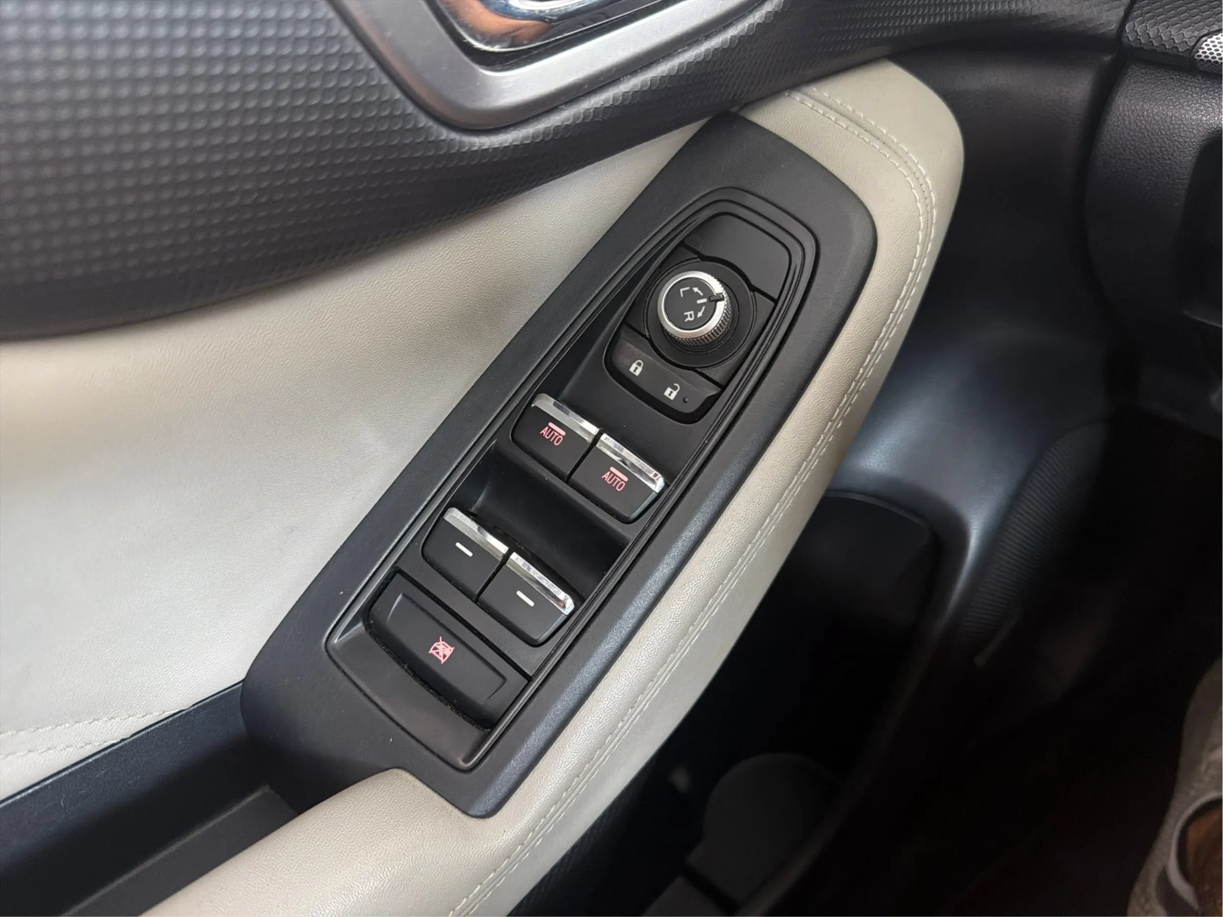 Used 2019 Subaru Forester Limited AWD/4WD image 41
