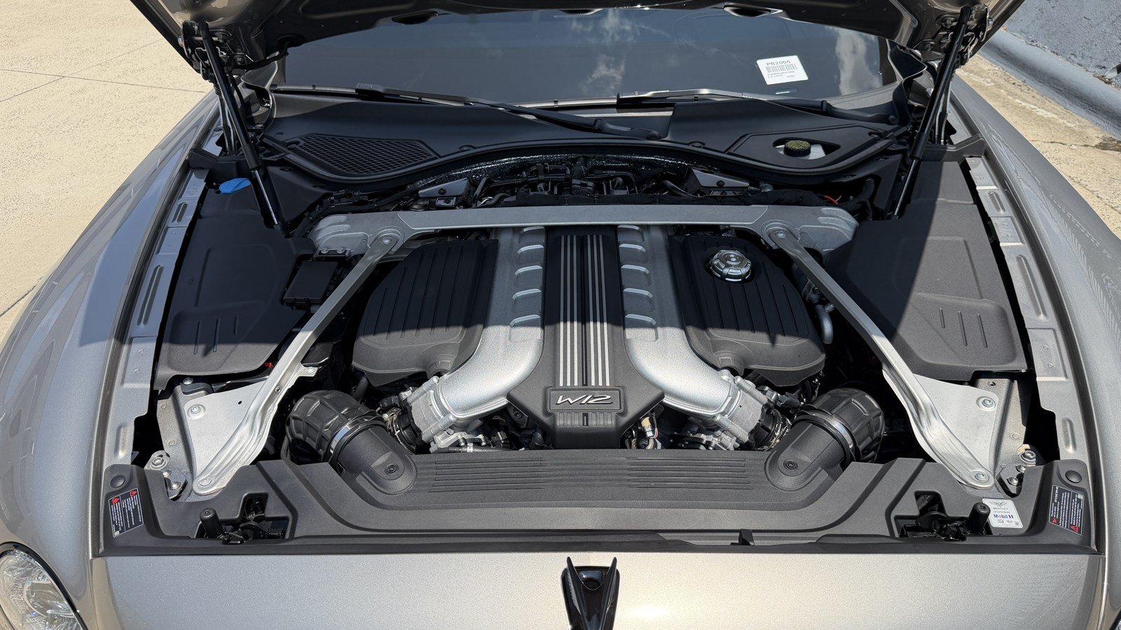 Certified 2024 Bentley Flying Spur W12 AWD/4WD image 25