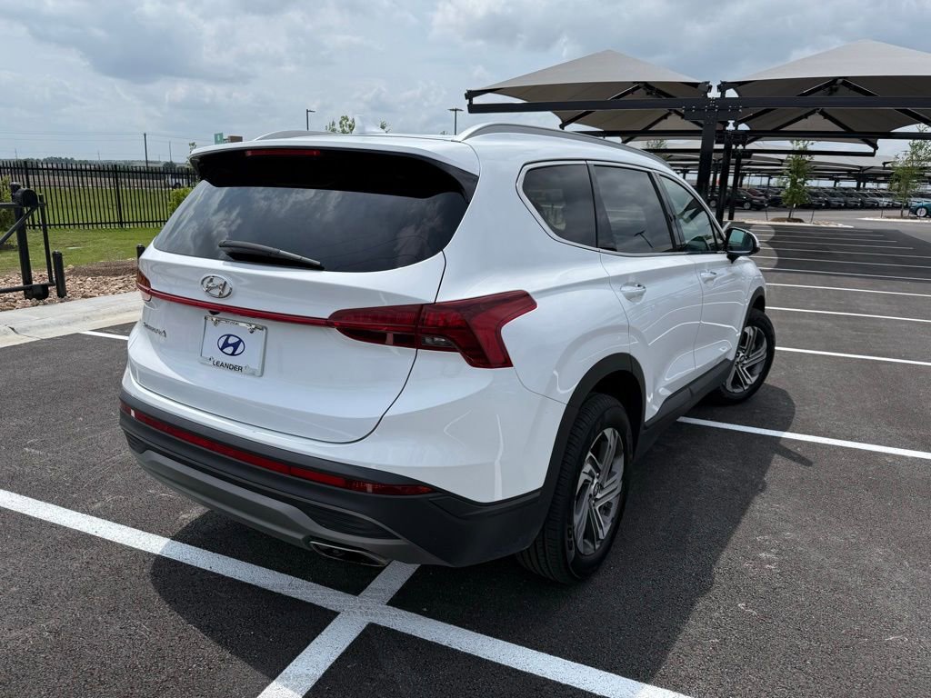 Certified 2023 Hyundai Santa Fe SEL FWD image 5