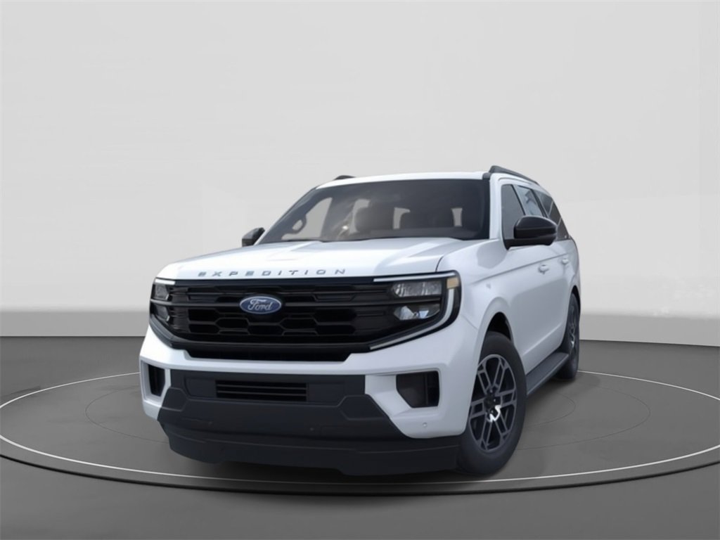 New 2025 Ford Expedition Active image 2