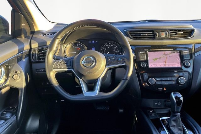 Used 2022 Nissan Rogue Sport SL image 8