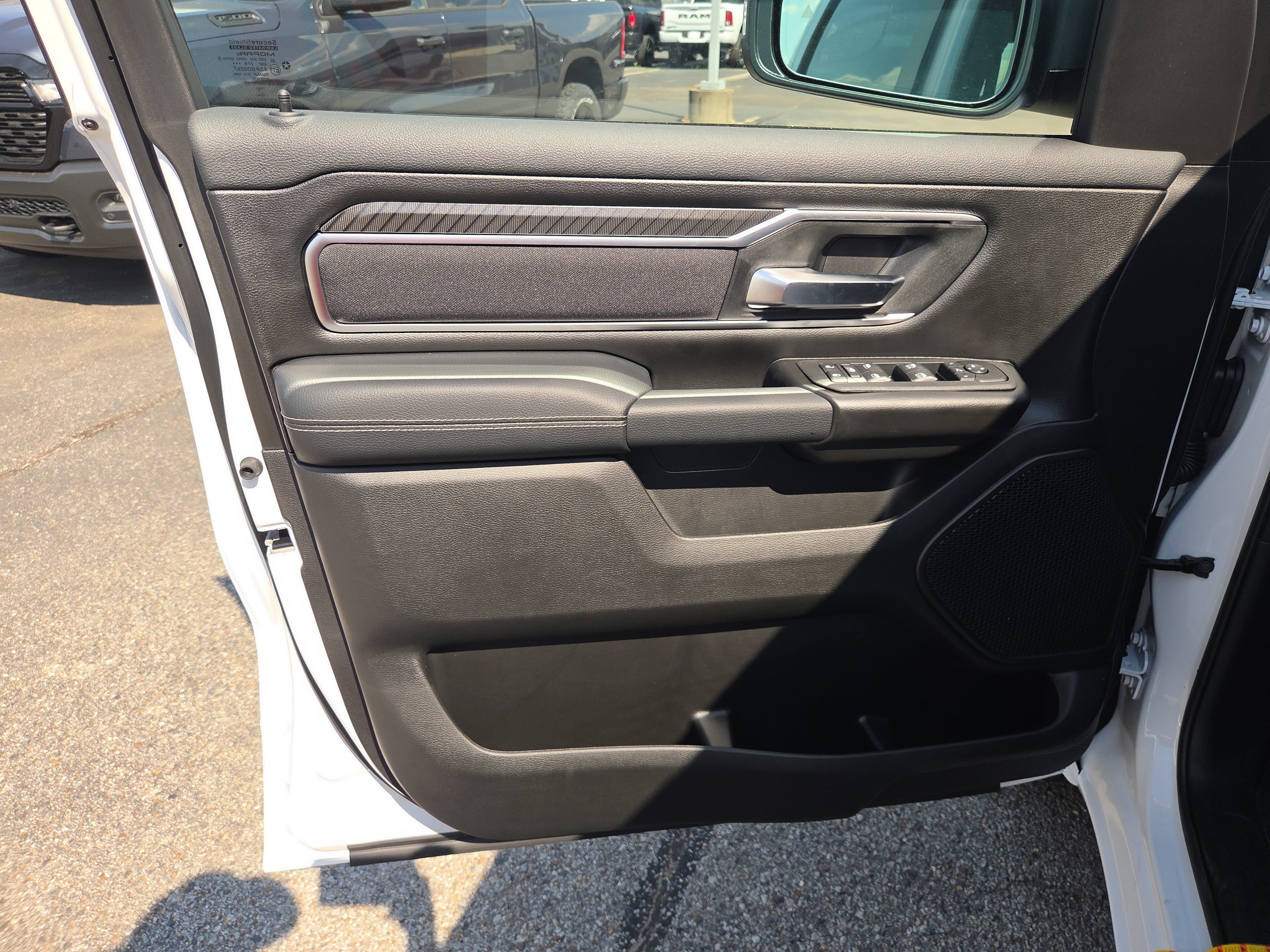 New 2027 RAM 1500 Big Horn AWD/4WD image 5