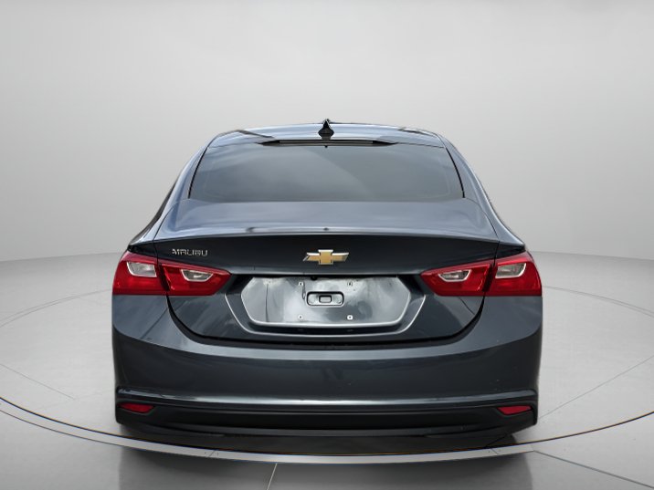 Used 2021 Chevrolet Malibu LS FWD image 4