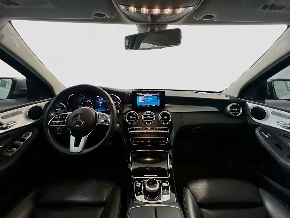 Used 2019 Mercedes-Benz C 300 Sedan image 16