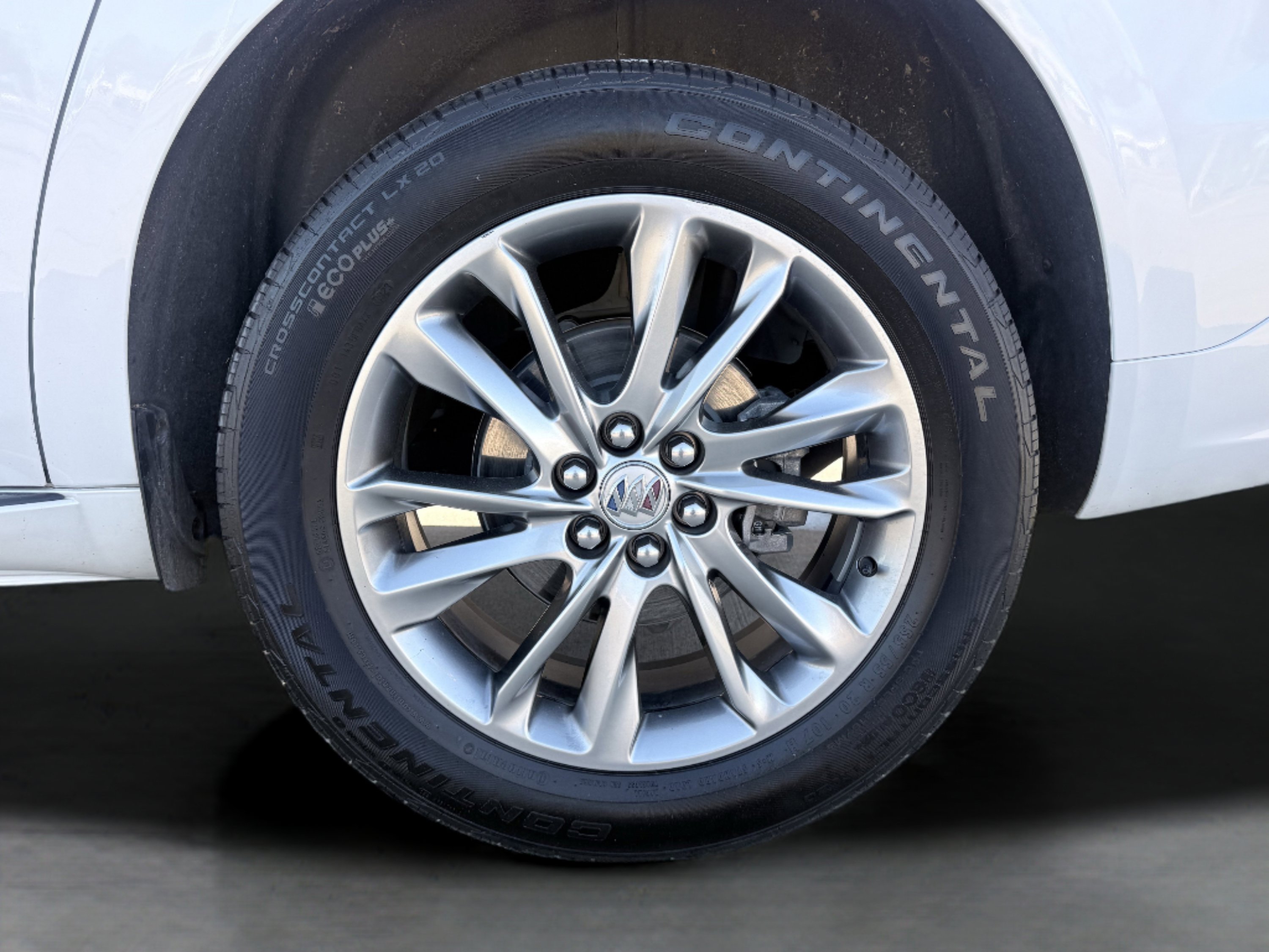 Used 2024 Buick Enclave Avenir w/ LPO, Hit The Road Package image 11