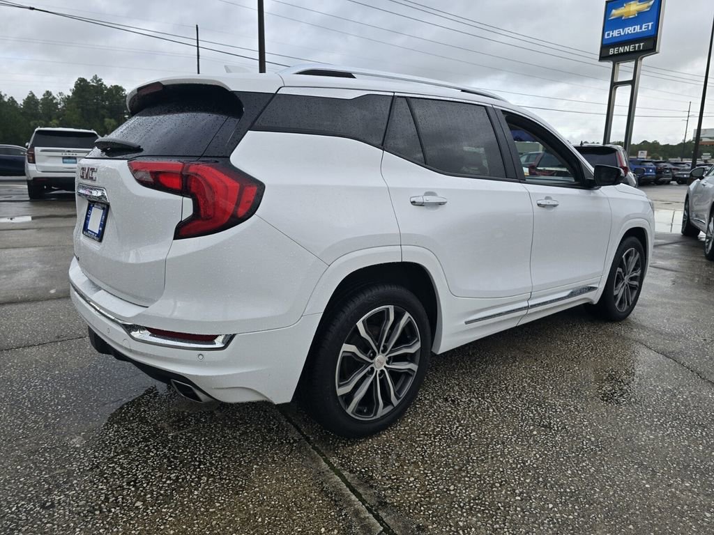 Used 2020 GMC Terrain Denali w/ Denali Premium Package image 7