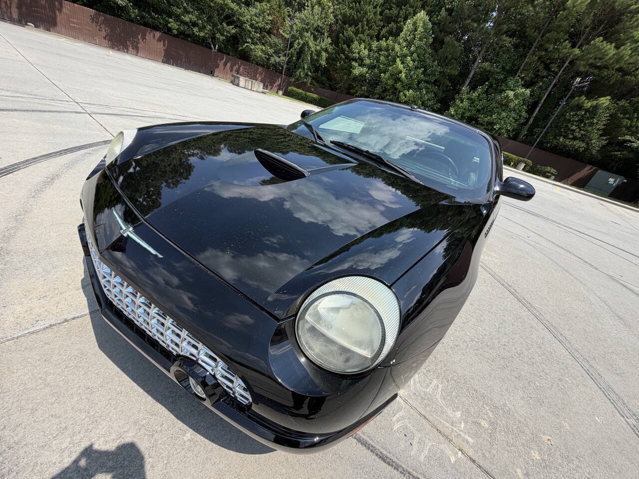 Used 2004 Ford Thunderbird RWD image 16