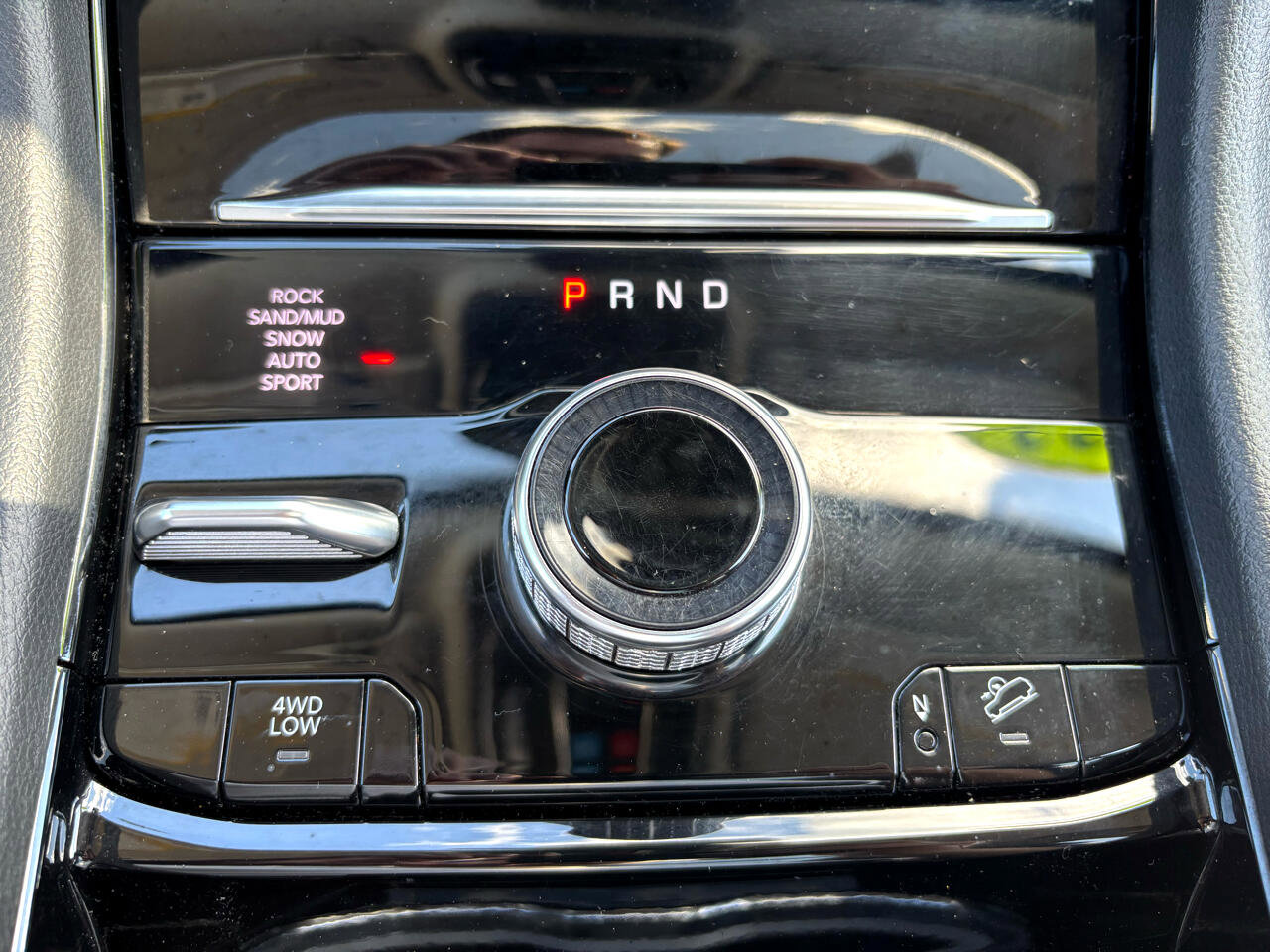 Used 2022 Jeep Grand Cherokee Limited 4xe image 26