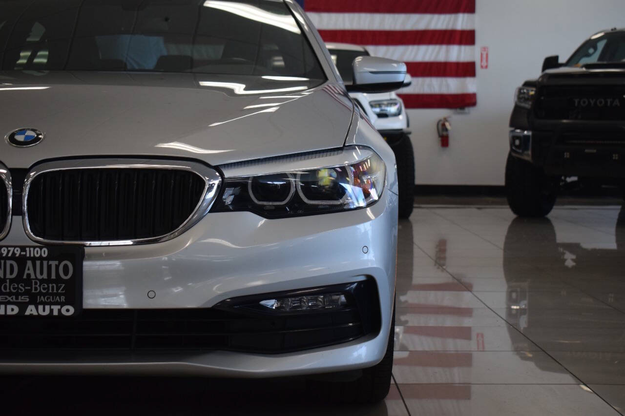 Used 2018 BMW 530i xDrive AWD/4WD image 9