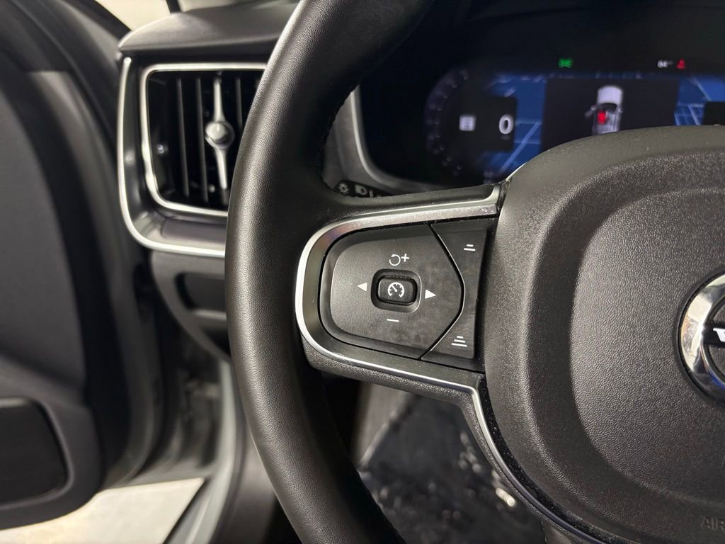 Used 2024 Volvo S60 B5 Core image 21
