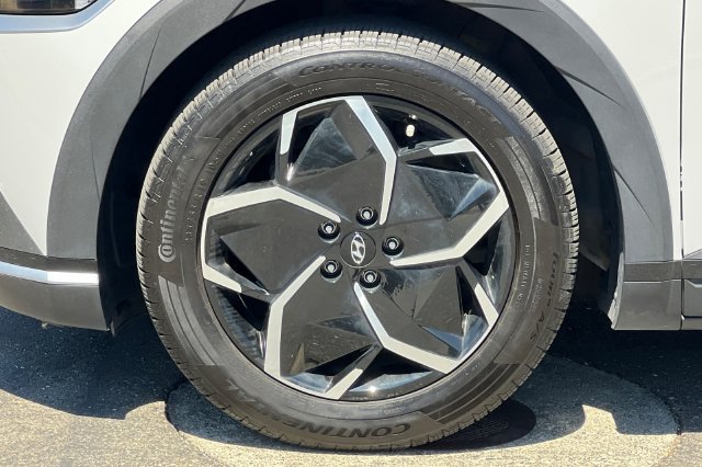Used 2024 Hyundai Ioniq 5 SEL RWD image 32