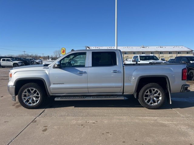 Used 2014 GMC Sierra 1500 SLT w/ SLT Crew Cab Value Package image 9