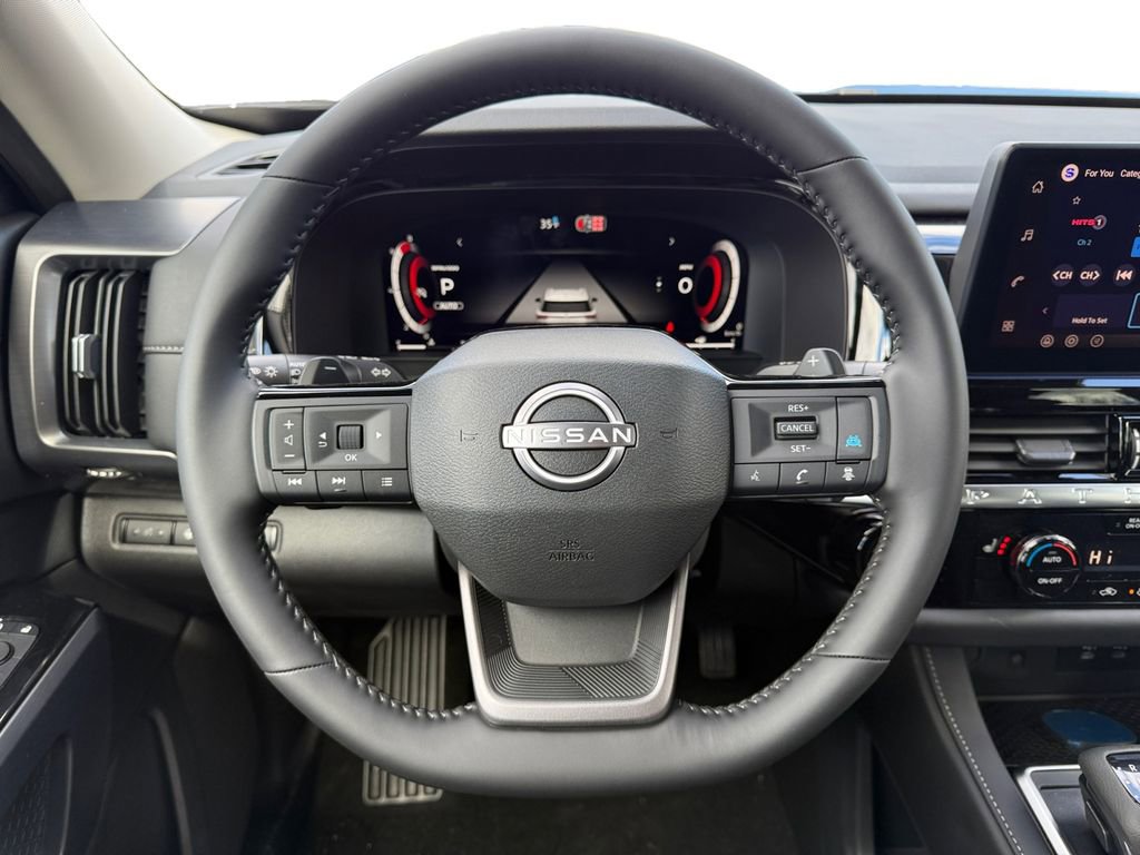 New 2026 Nissan Pathfinder SL image 12