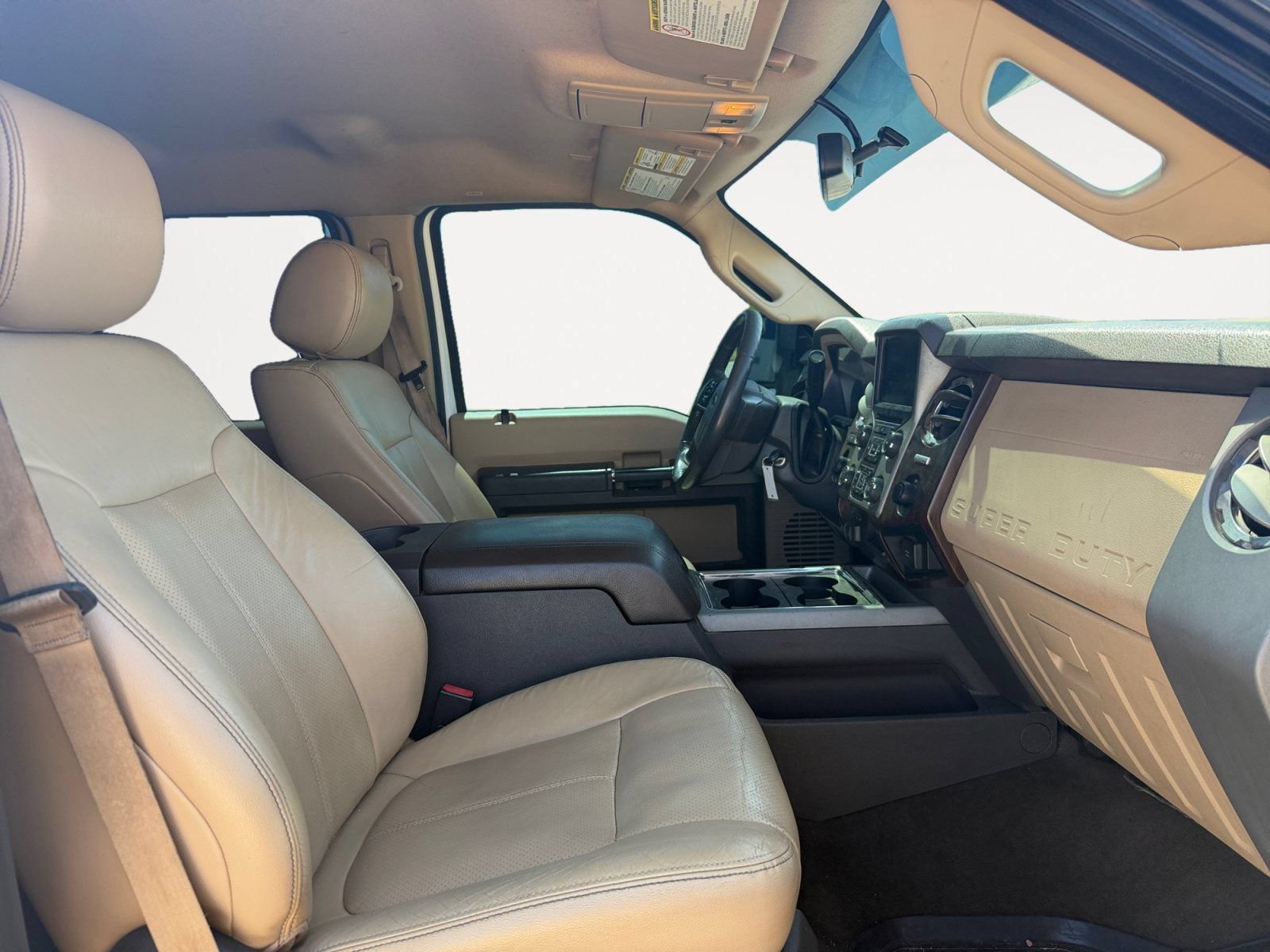 Used 2015 Ford F350 Lariat w/ Lariat Interior Package AWD/4WD image 15