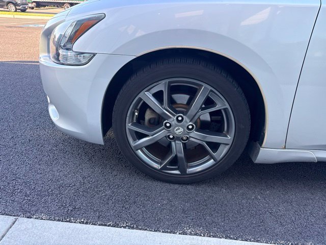 Used 2014 Nissan Maxima 3.5 SV w/ Sport Package FWD image 8