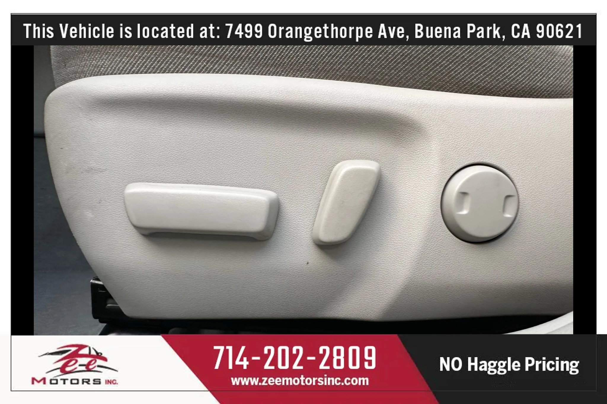 Used 2014 Toyota Camry XLE w/ Convenience Package image 37