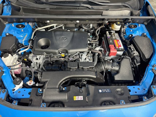 Used 2019 Toyota RAV4 XLE w/ Convenience Package FWD image 38