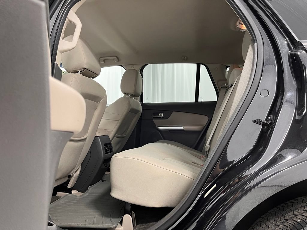 Used 2014 Ford Edge SE w/ Equipment Group 101A AWD/4WD image 23