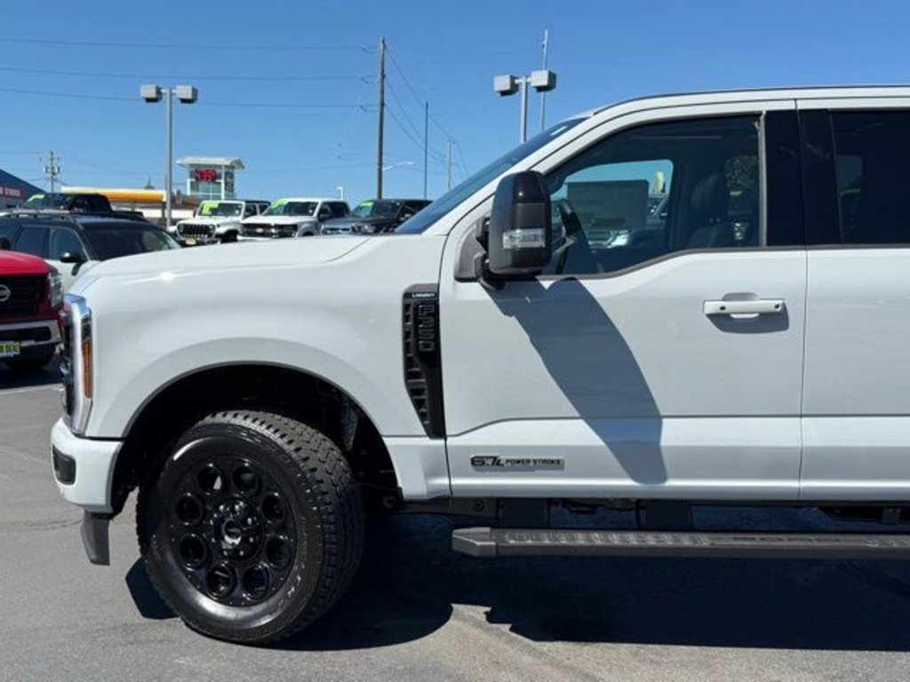 New 2025 Ford F350 Lariat w/ Lariat Ultimate Package image 11