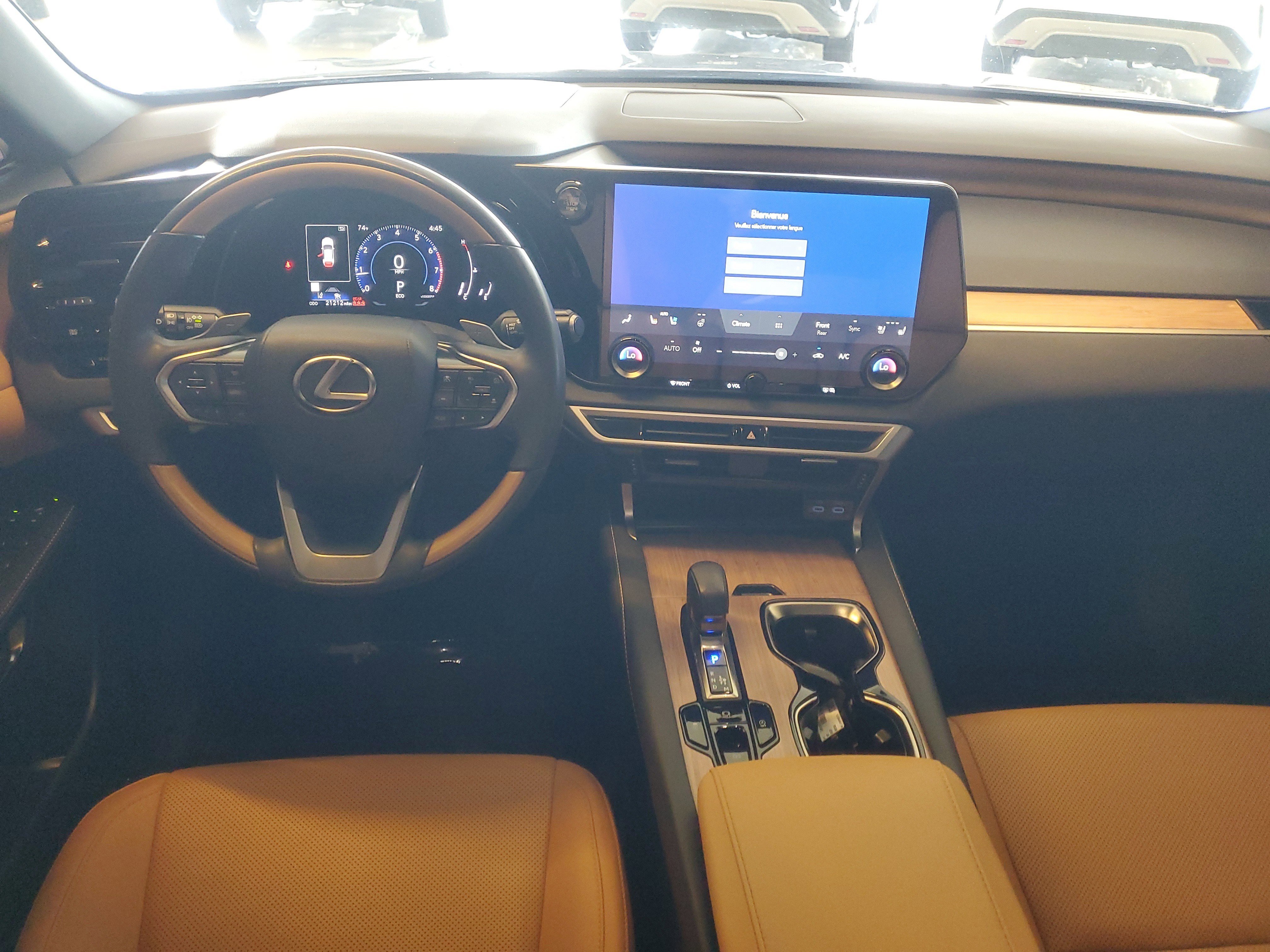 Used 2024 Lexus RX 350 Premium w/ Accessory Package (Z1) FWD image 15
