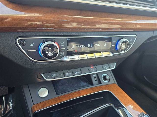 Used 2023 Audi Q5 2.0T Premium w/ Convenience Package image 31