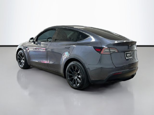 Used 2023 Tesla Model Y Long Range AWD/4WD image 5