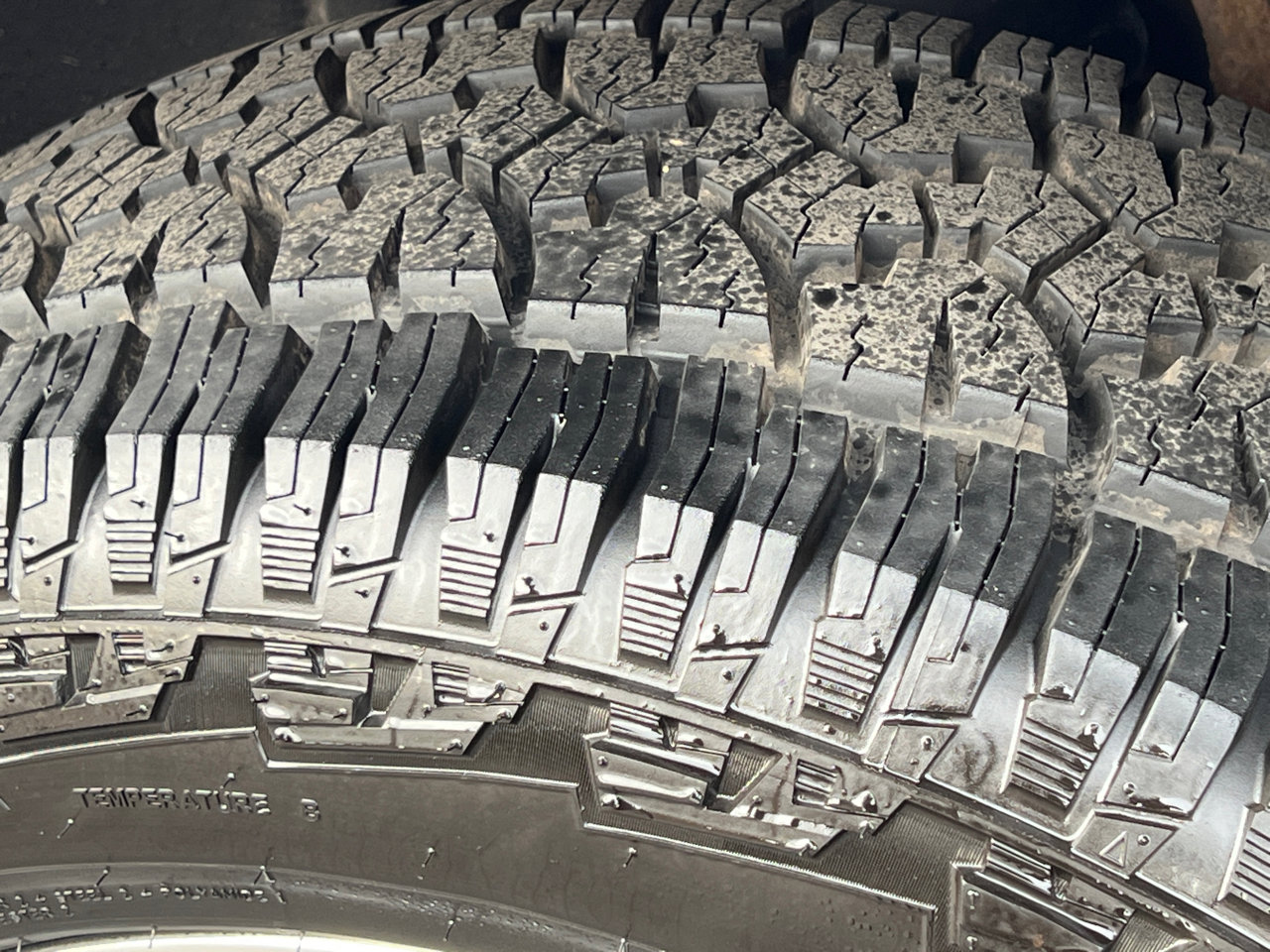 Used 2017 GMC Yukon SLE w/ SLE Value Package image 56