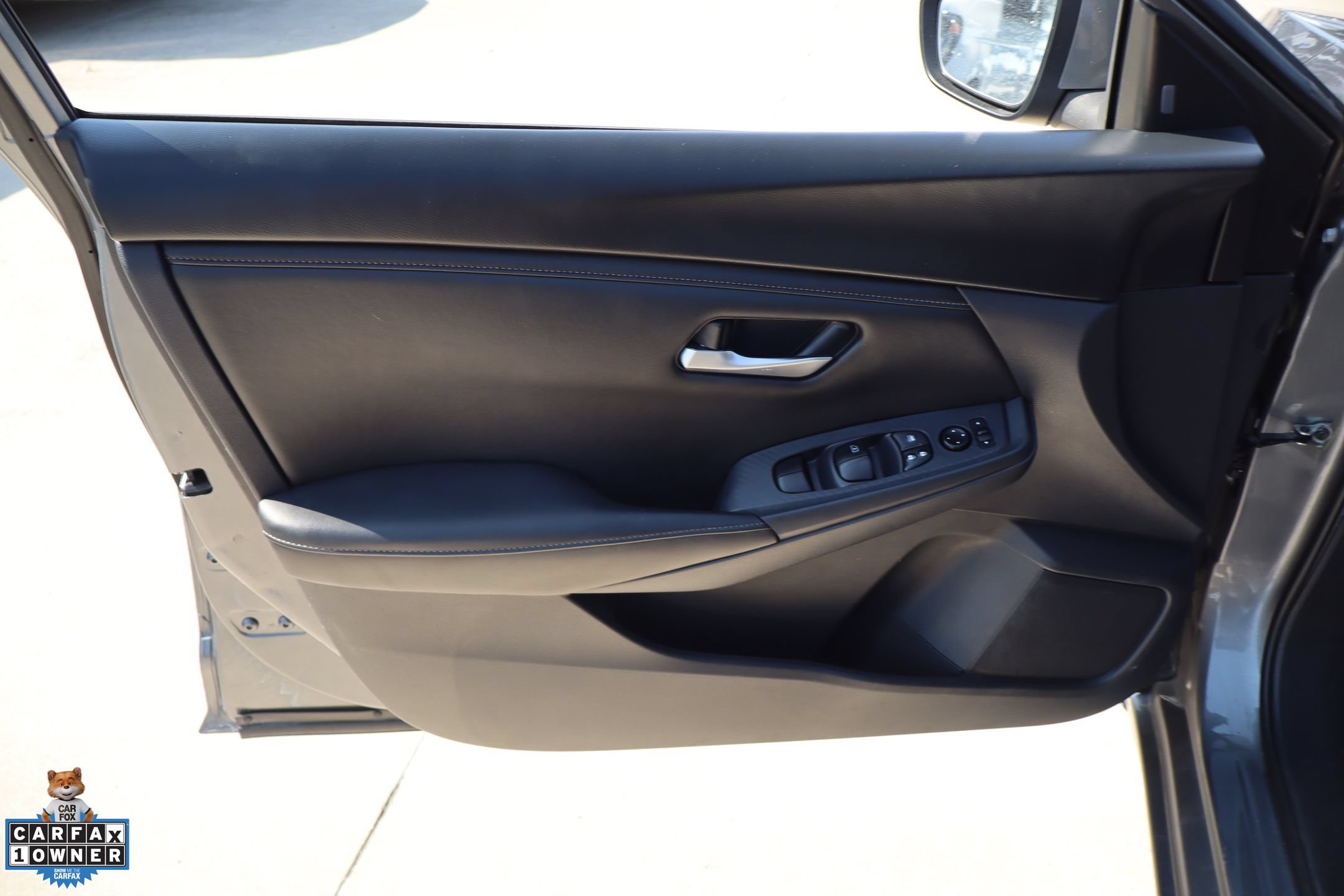 Used 2023 Nissan Sentra SV FWD image 12