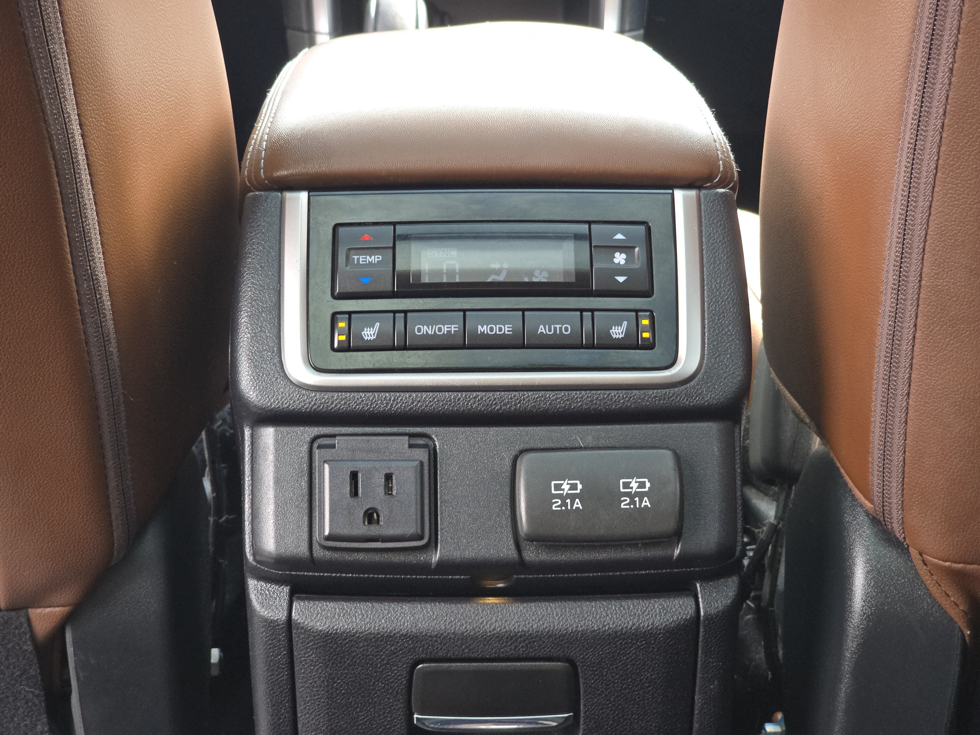 Used 2020 Subaru Ascent Touring w/ Popular Package #2A AWD/4WD image 21