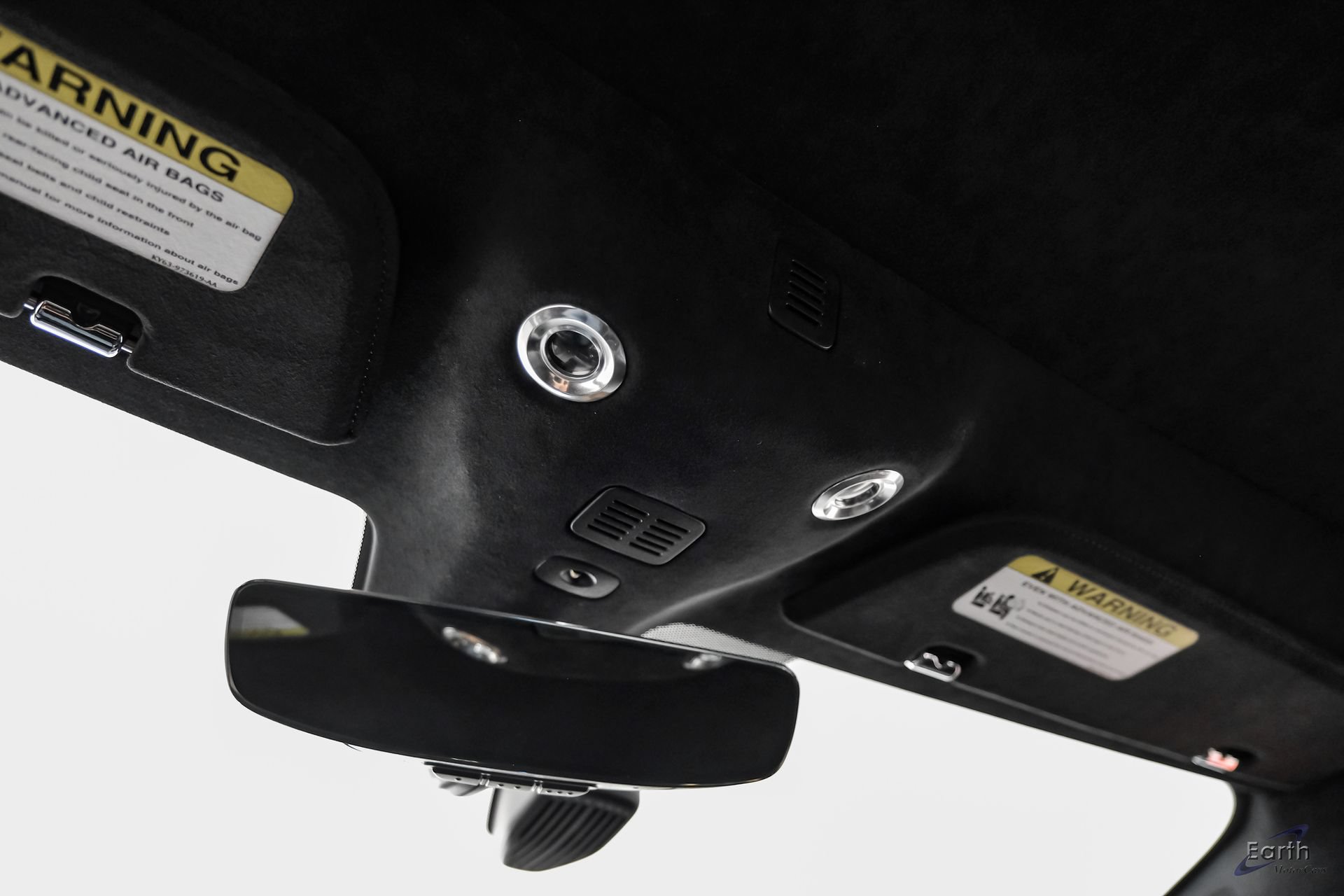 Used 2020 Aston Martin V8 Vantage Coupe RWD image 43