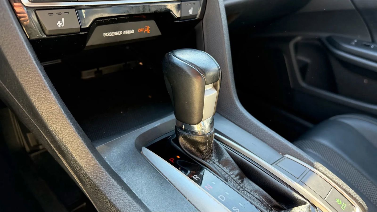 Used 2020 Honda Civic EX-L image 36