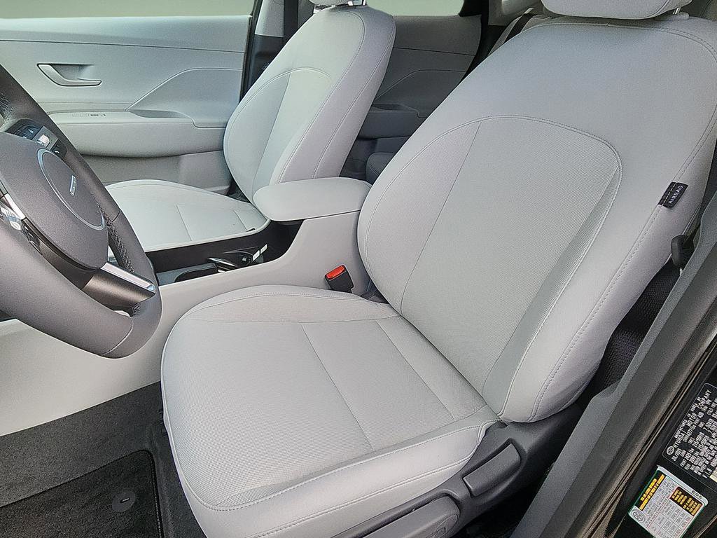 New 2026 Hyundai Kona SEL Sport AWD/4WD image 18