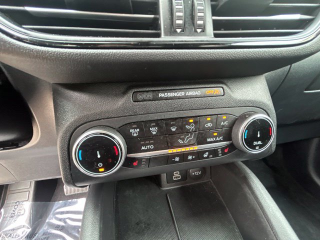 Used 2025 Ford Escape ST-Line Select AWD/4WD image 26