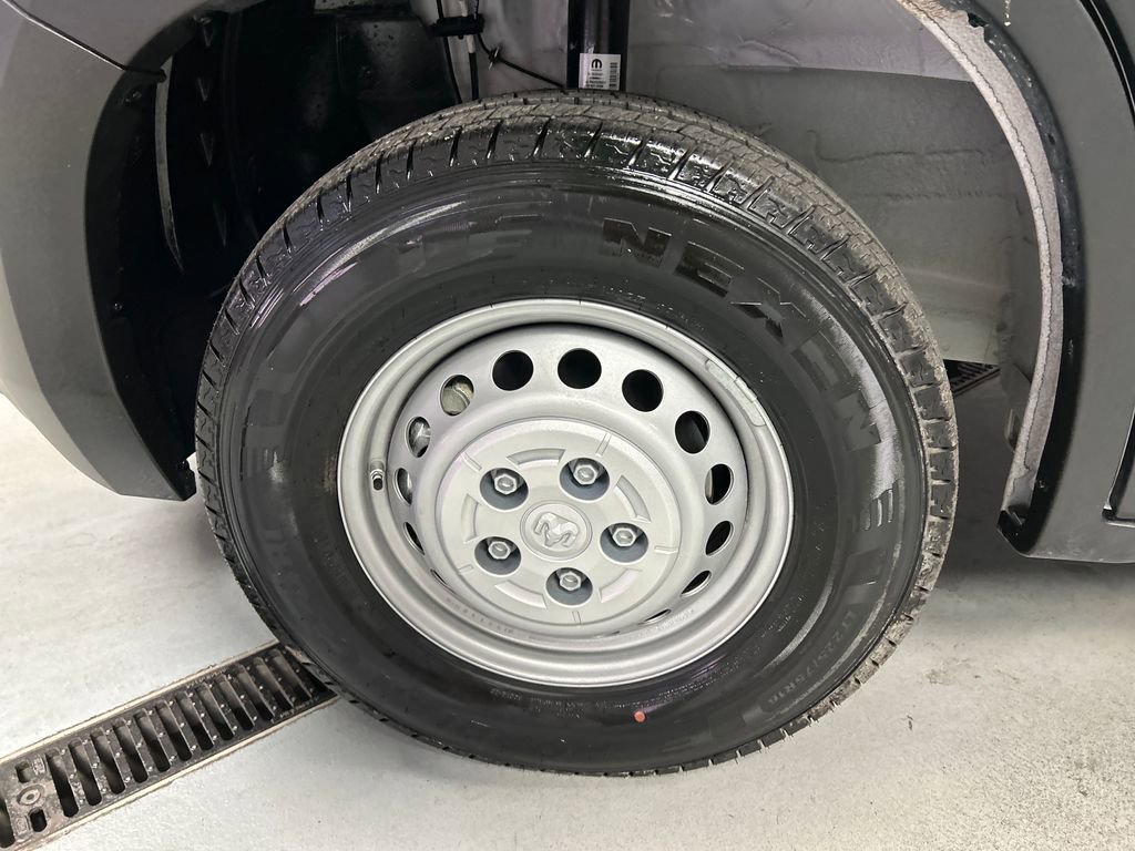 Used 2025 RAM ProMaster 2500 image 9