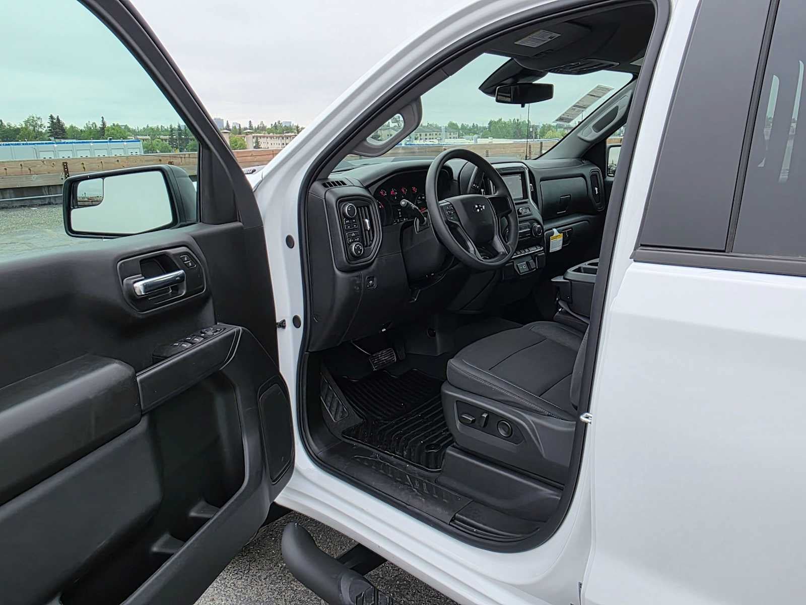New 2026 Chevrolet Silverado 1500 Custom Trail Boss w/ Turbomax Blackout Package AWD/4WD image 19
