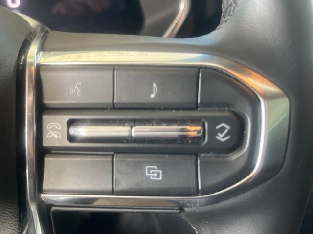 Used 2024 GMC Canyon Elevation w/ Convenience Package AWD/4WD image 13